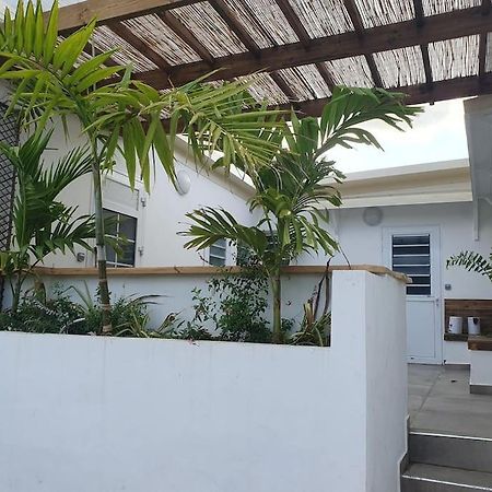 Studio Pour 2 Personnes Proche De L'Hopital Et Du Jardin De L'Etat Saint-Denis Zewnętrze zdjęcie